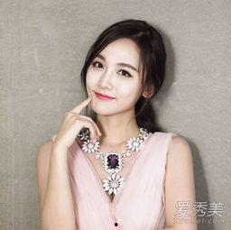 徐仁英家庭背景,出身名门，才华横溢的韩国歌手